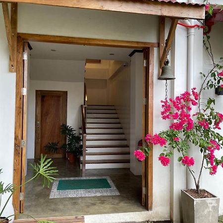 P&B Residences Legazpi Extérieur photo