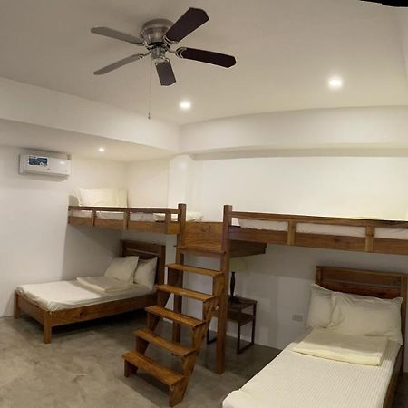 P&B Residences Legazpi Extérieur photo